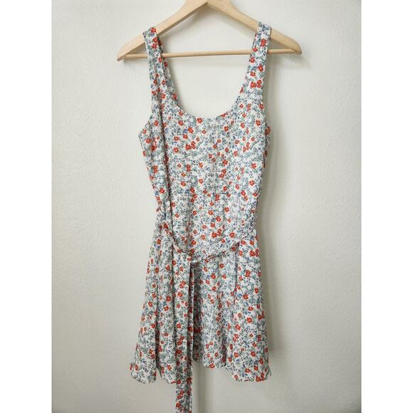 Trixxi Dresses & Skirts - Trixxi XL white red blue ditsy floral tie waist knee length flowy tank dress